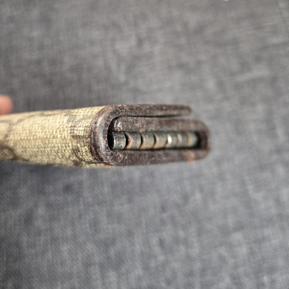 Gucci Brown and Green Key Holder with Signature Stripe - Picture 4 of 9